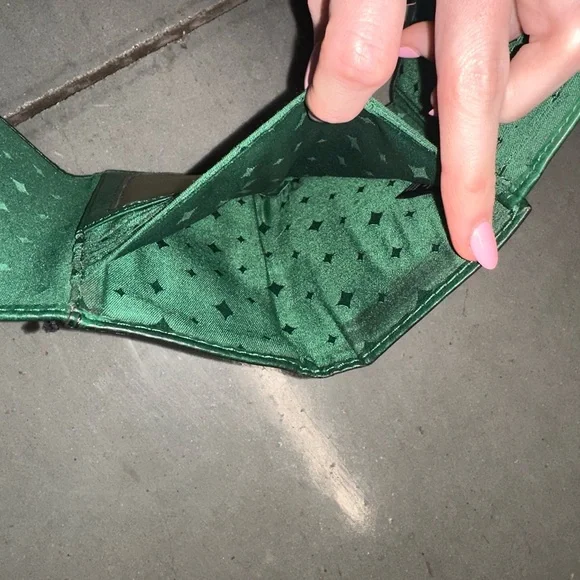 Fossil Emerald Green Leather Wallet - Picture 7 of 8